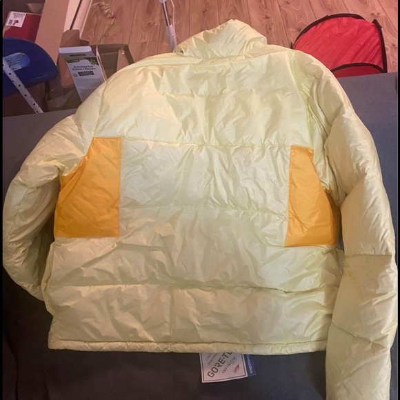 Nike ACG down puffer - Picture 3 of 3